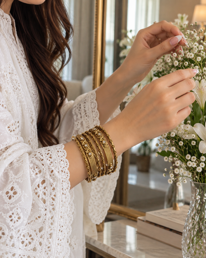 delicate gold carved set (ss-26)