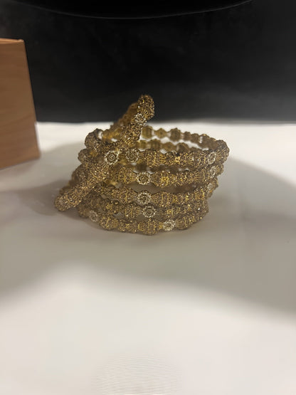 Classic Dynasty Gold Stack (GC-02)