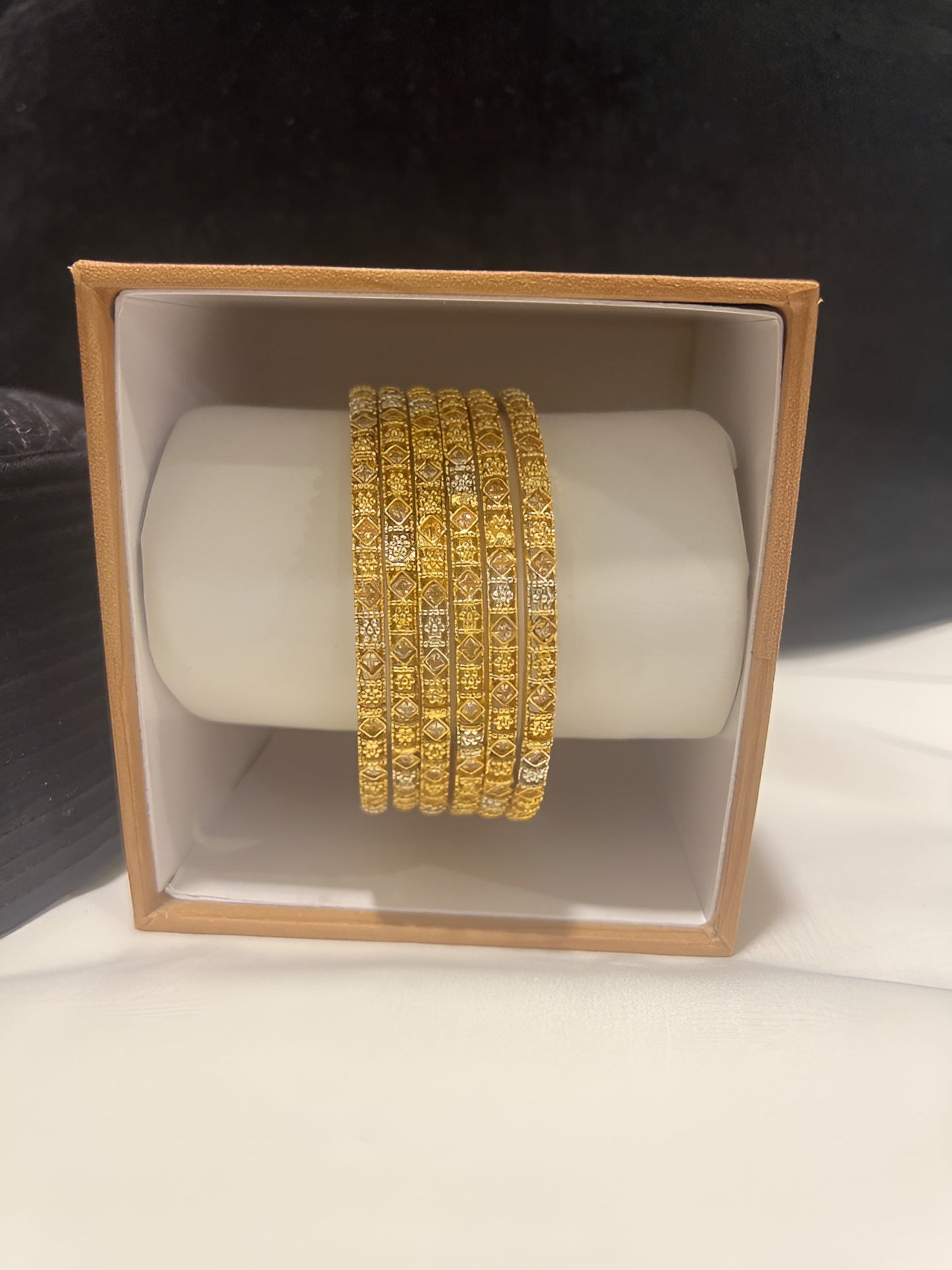 Timeless Tradition Bangle Set (GC-03)