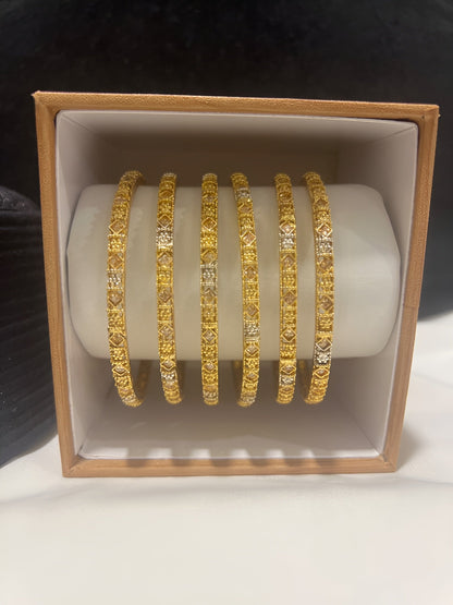 Timeless Tradition Bangle Set (GC-03)