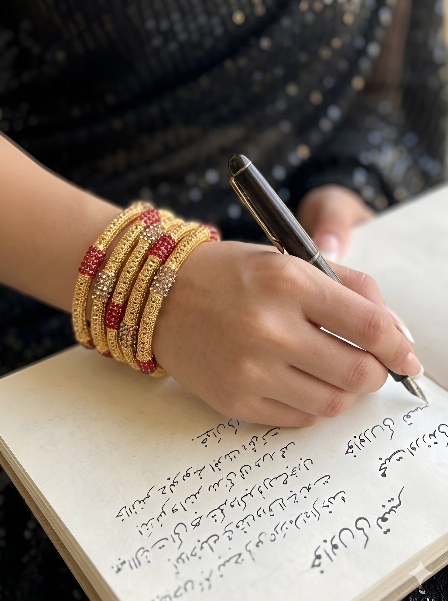 Grand Aura Bangles (GC-09)